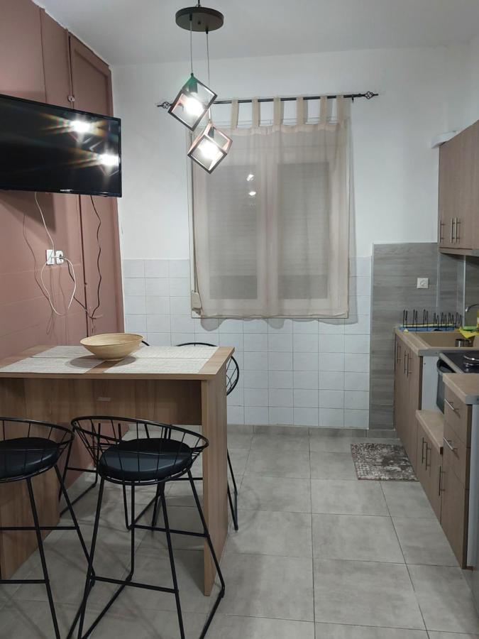 Anibo Studios And Apartments Zero Point 52 テッサロニキ エクステリア 写真