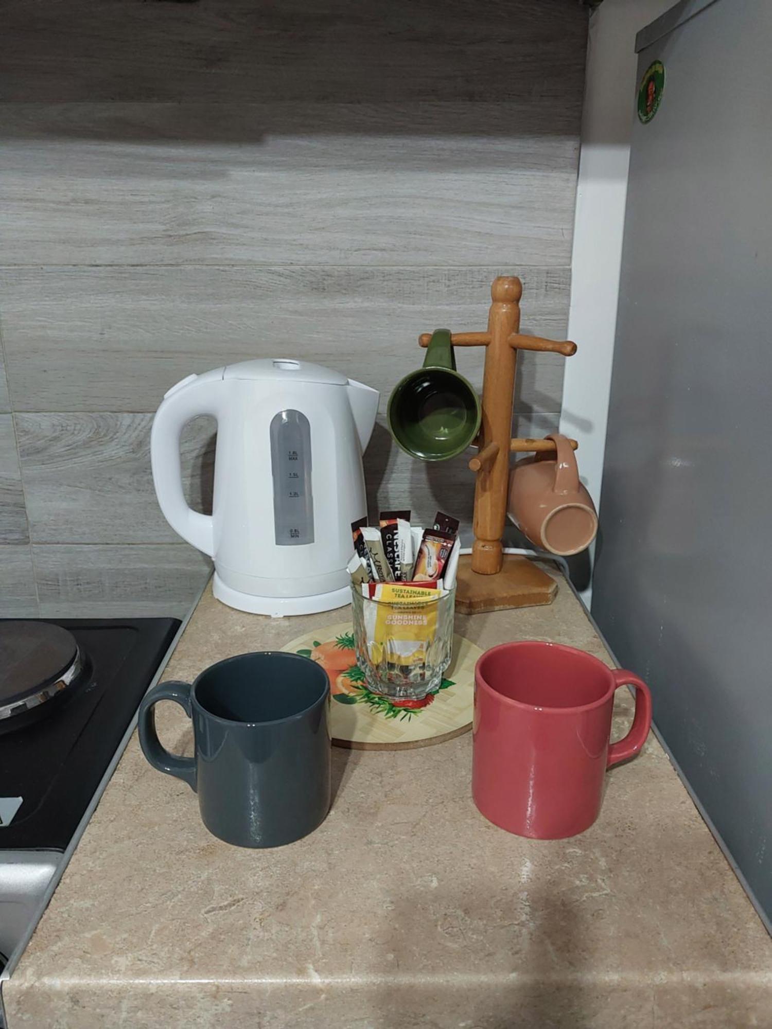 Anibo Studios And Apartments Zero Point 52 テッサロニキ エクステリア 写真